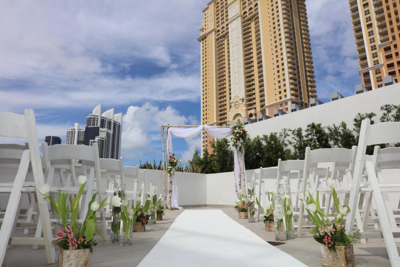 Residence Inn Miami Sunny Isles Beach Exterior foto