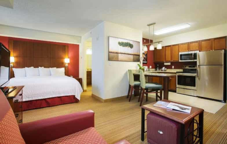 Residence Inn Miami Sunny Isles Beach Exterior foto