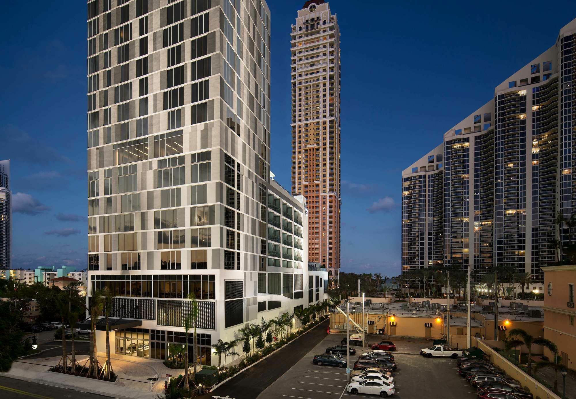 Residence Inn Miami Sunny Isles Beach Exterior foto